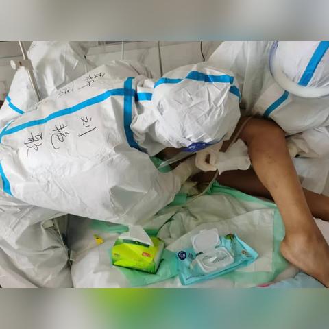 關(guān)于優(yōu)質(zhì)護(hù)理服務(wù)措施的最新解讀