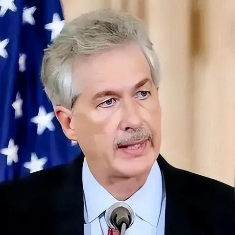 張召忠最新軍事視頻解析