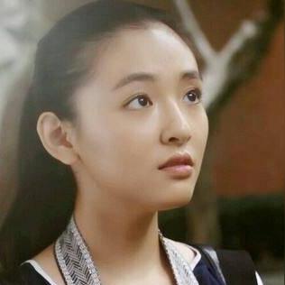 唐嫣鐘漢良合作新劇曝光，人氣火熱，最新消息揭秘！