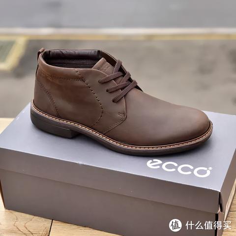 愛步新款鞋履，時尚舒適完美融合