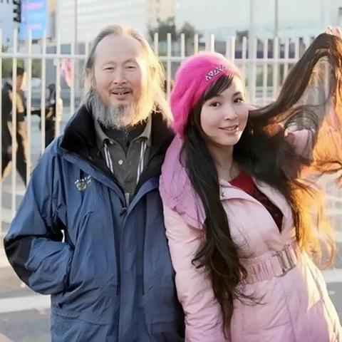 東方神女李勤最新動(dòng)態(tài)及成就概覽