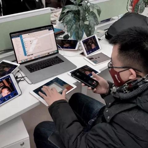 星火新直播盒子版，引領(lǐng)直播新潮流