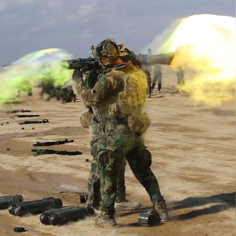 英雄聯(lián)盟小炮最新出裝攻略推薦 2025年指南