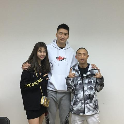 陳露最新跨界成就及未來展望消息速遞