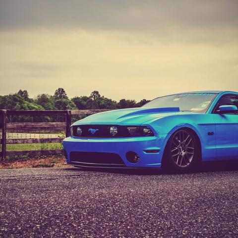 福特跑車，性能與設(shè)計(jì)的極致融合