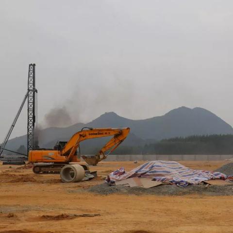 來(lái)賓三江口